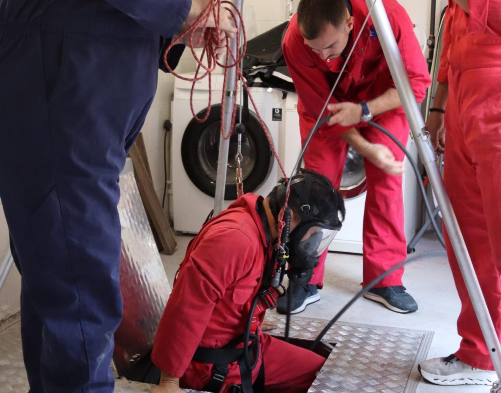 MNTB approved entry into enclosed space training