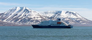 Cruise Ship operating in Polar Shipping Region