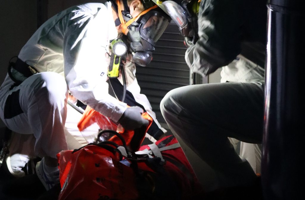 Enclosed space entry training with Fred Olsen delegates